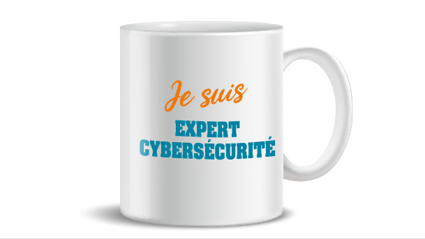 Mug avec inscription "Je suis Expert cybersécurité" et logo Prium Portage