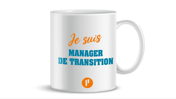 Mug avec inscription "Je suis Manager de transition" et logo Prium Portage